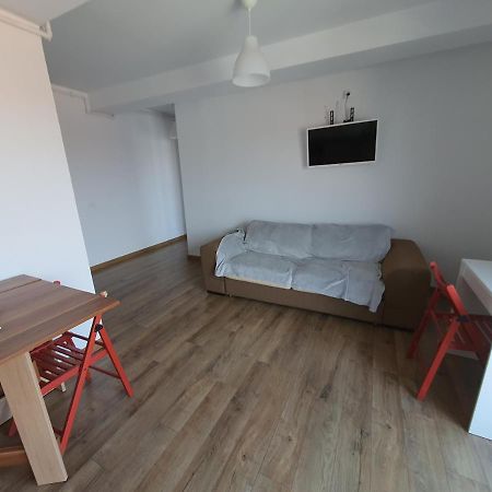 Perfect Retreat 1Br Apartment With Parking And Self Check In Popesti-Leordeni Exterior photo